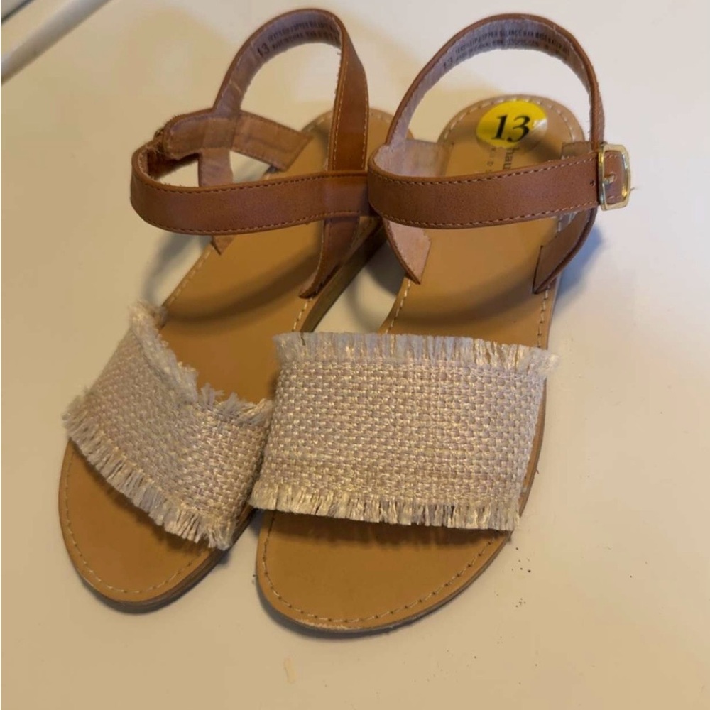 Kids Open-Toe Sandals with Beige Frayed Strap